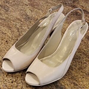 Naturalizer Women's Cream Peep-Toe Slingback Heels
